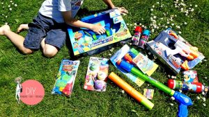 Spielideen und Wasserspielzeug für draußen