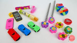Radierer als Blumen, Autos, Stifte und Puzzle