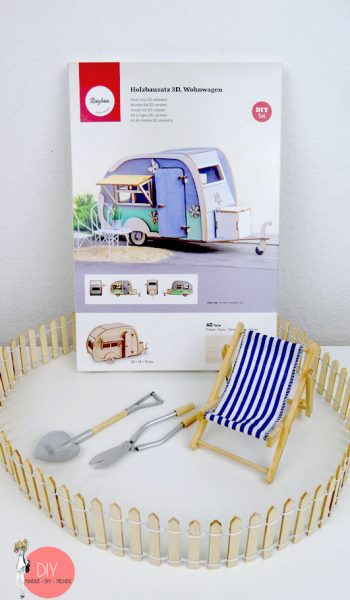 Kinder-DIY-Trends-3D-Holzbausatz-VW-Bus-Bulli-T1-und-Miniaturlandschaft-Deko-Gewinnspiel Gewinnspiel Verlosung Rayher 3D Holzbausatz Wohnwagen für Miniaturlandschaft und Deko