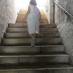 Kinder-DIY-Trends-Ausflug-Kloster-Bebenhausen-Treppe Kloster Bebenhausen mit Kindern erkunden