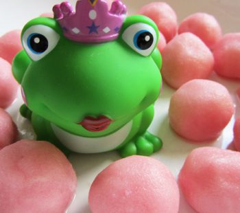 Kinder-DIY-Trends-Badekugeln-Rezept-Badebomben-rosa Badebomben DIY