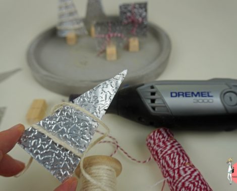 Kerbe aussägen aus Metall mit Bosch Power Tools Werkzeug Dremel 3000