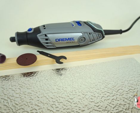 Material für den Winterwunderwald mit DREMEL aus Blech und Holz