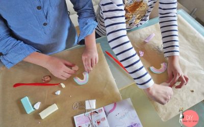 Kinder in Feinmotorik fördern: Mit kneten und modellieren
