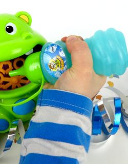 Kinder-DIY-Trends-MIFUS-BESTTOY-Trend-Kostüme-Fasching-Karneval-Seifenblasenmaschine Partyideen für Kinder