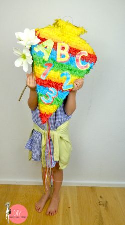 Kinder-DIY-Trends-MIFUS-Geschenke-unter-10-Euro-für-den-Schulanfang-PInata Riesen Schultüte Pinata zur Einschulung