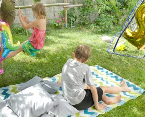 Outdoor Teppich BESTTOY als Spielstation für den Kindergeburtstag