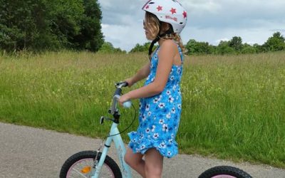 Roller mit Luftreifen für Mädchen ab 6 Jahren