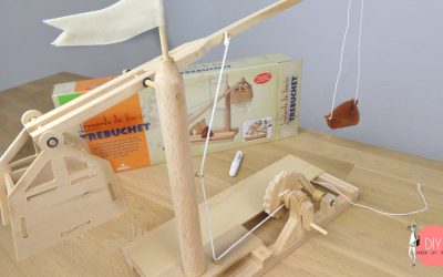 Trebuchet von Leonardo da Vinci ist ein Katapult als Holzbausatz für Kinder