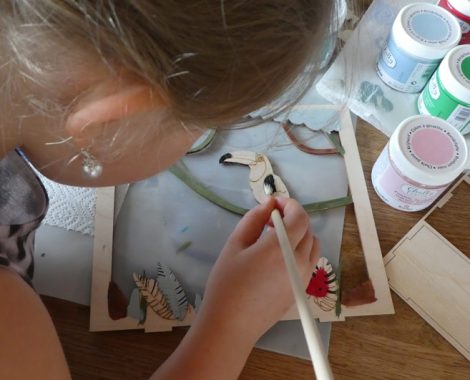 Kinder malen und basteln mit Holz Dekorahmen