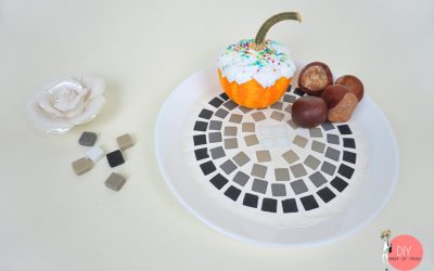 Mit Kindern Dekoschale selber basteln mit Mosaiksteinen und Fugenmasse