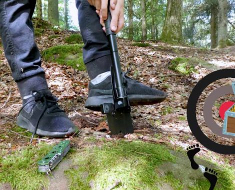 Schatzsuche im Wald beim Kindergeburtstag mit Schatzkarte, Klappspaten und Taschenmesser